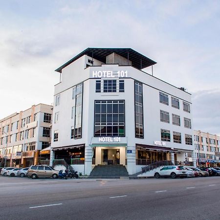 Hotel 101 Permas Jaya Johor Bahru Eksteriør billede