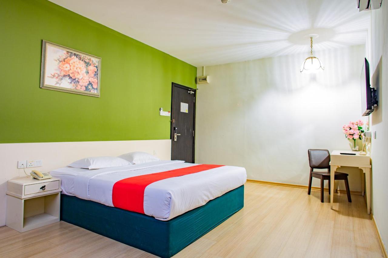 Hotel 101 Permas Jaya Johor Bahru Eksteriør billede
